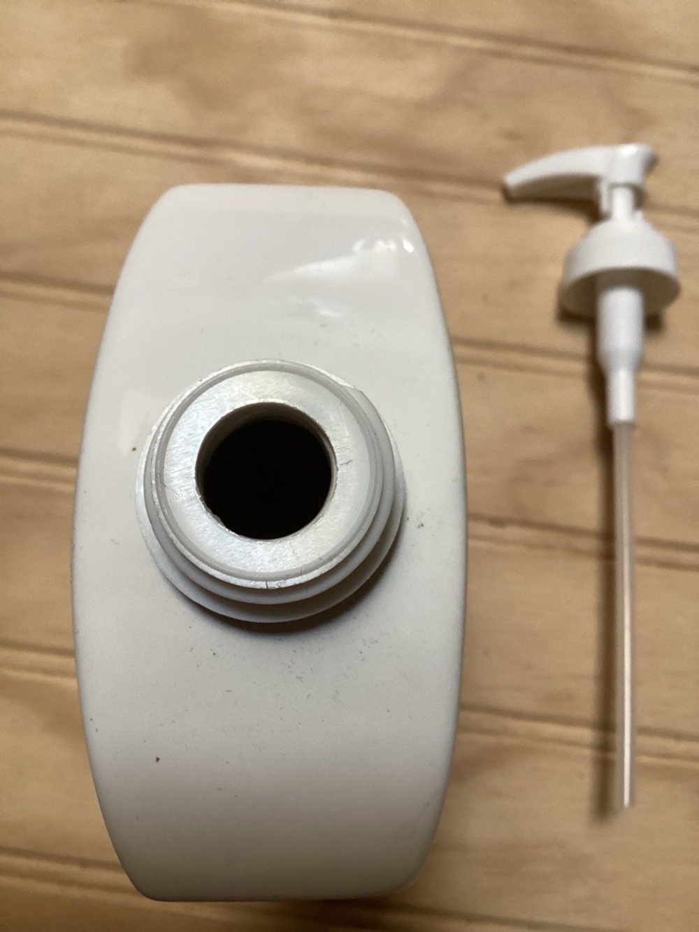 Vintage Hallmark Cleanliness Is Next to Crabbiness‎ Maxine Hand Soap Dispenser - Picture 11 of 11